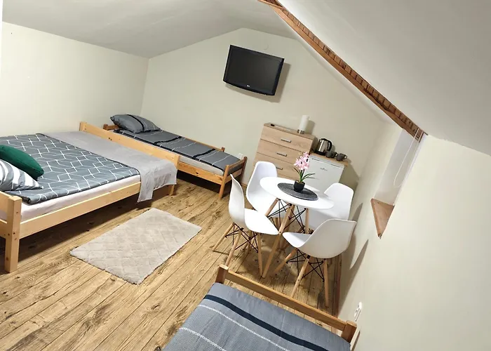 Pensjonat Dom Gościnny Bliżej Gwiazd 3*